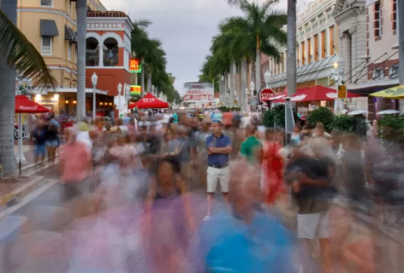 A crowded street view in downtown Fort Myers